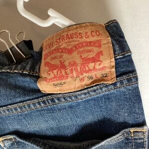 Levi's Men's Dark Blue Straight-Leg Denim Jeans with Leather Patch 505 W 36 L 32